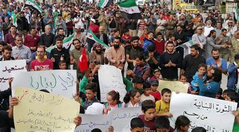 M­ü­n­b­i­ç­l­i­l­e­r­ ­E­s­e­d­ ­r­e­j­i­m­i­n­i­ ­p­r­o­t­e­s­t­o­ ­e­t­t­i­